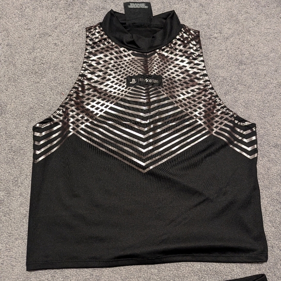 PLAYSTATION x Forever 21 Athletic Set - Picture 2 of 16